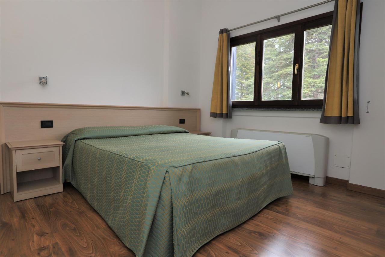 Hotel Pian del Sole Sassello Esterno foto